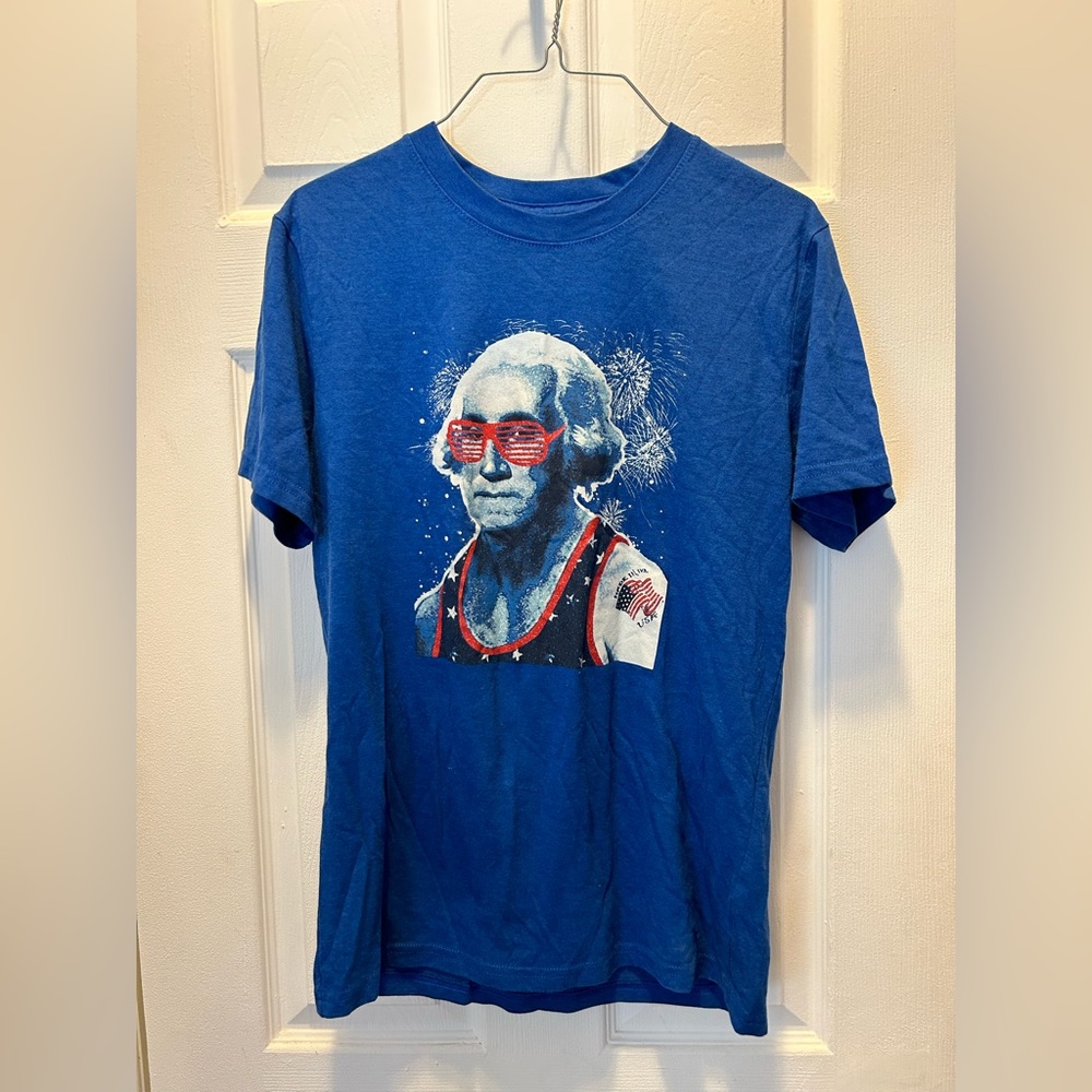 Men’s large Red Camel American T-shirt